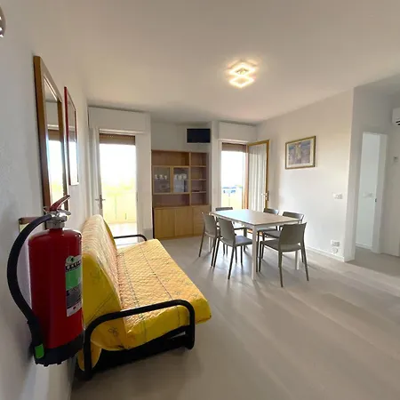 Seafront Bright Flat-beahost Bibione