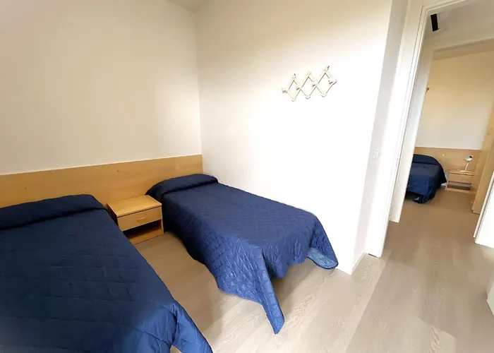 Seafront Bright Flat-beahost דירה *